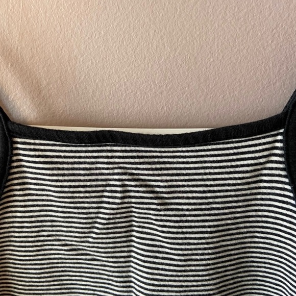 Garage Women’s Black & White Striped Sleeveless Crop Top - Picture 5 of 9